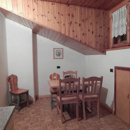 Casa Susanna 公寓 利维尼奥